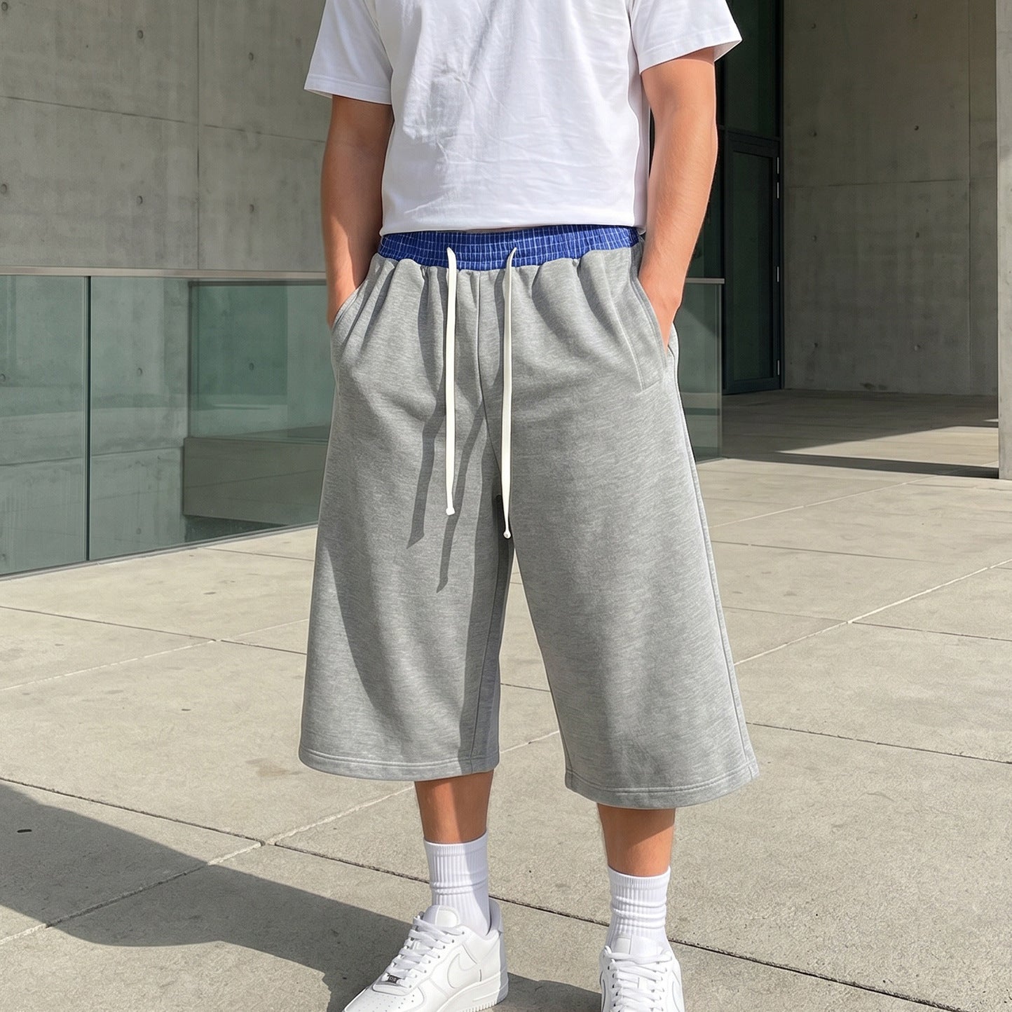 Fashion Men's Sports Sweatpants Loose Short Pants with Contrasting Color Waist Belt and Drawstring for Men Reach Below the Knee