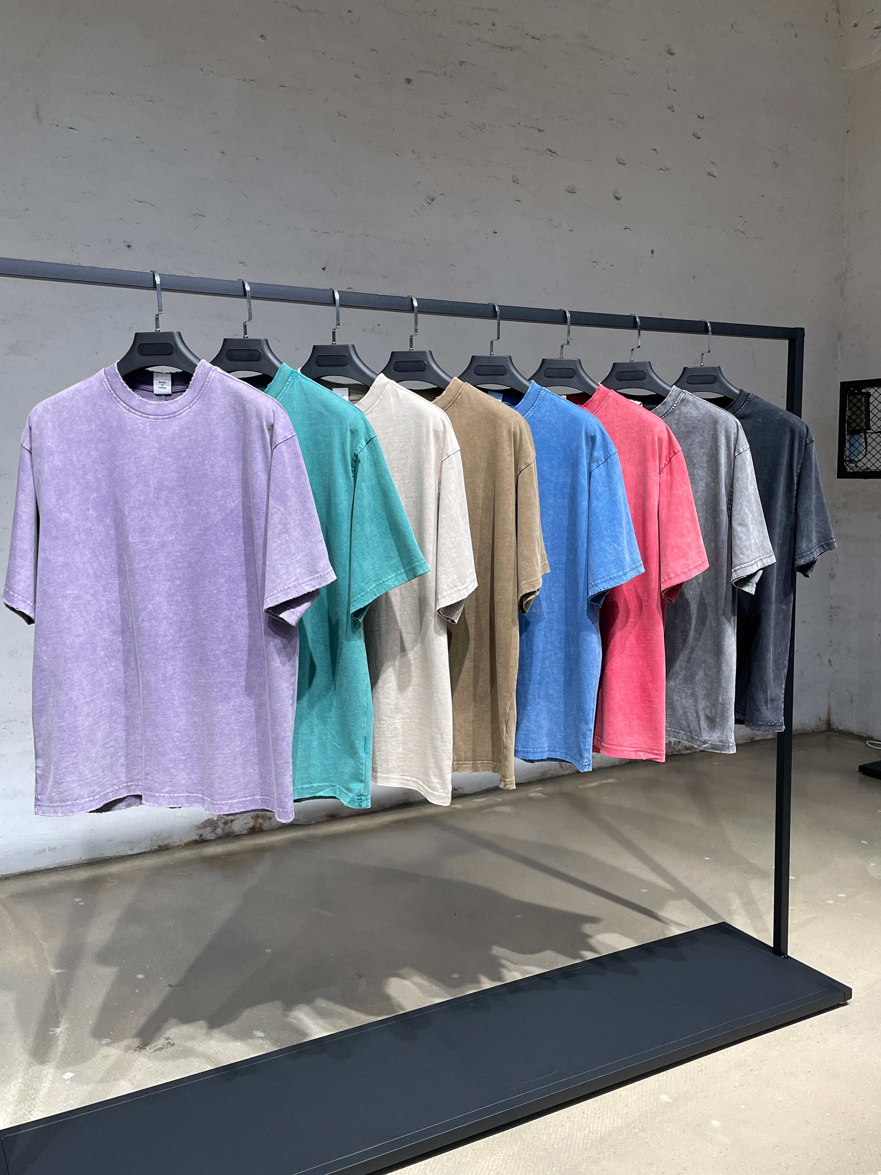 100% Cotton Custom Washed Vintage Blank Distressed Embroidered High Quality Short Sleeve Pure Color Round Neck Fashion T-Shirts