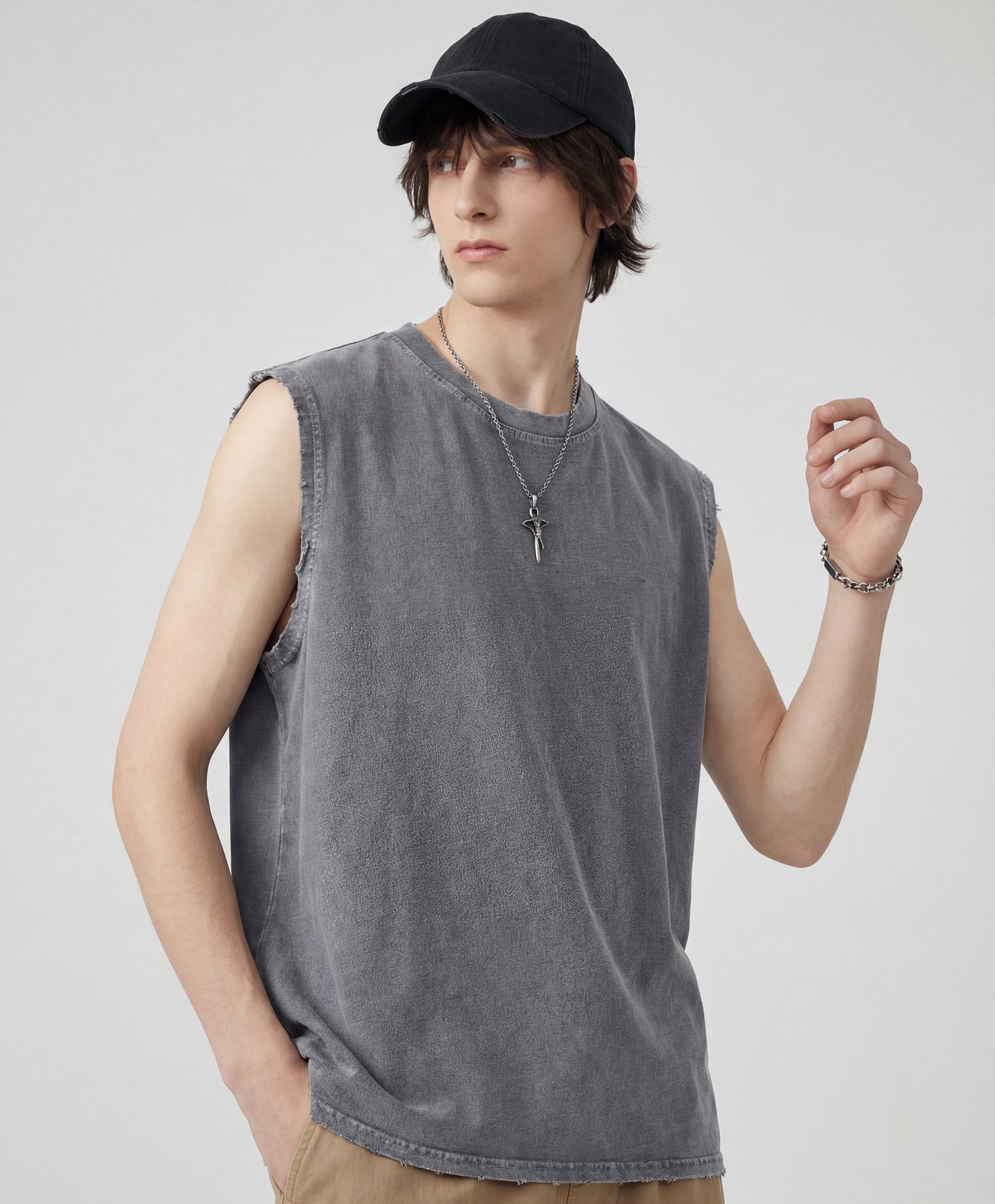 Wholesale Casual tank Top High Quality Men's Sleeveless Round Neck Gym Custom Embroidery Personalized Sleeveless T-shirt