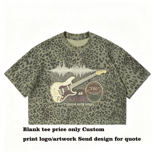 Wholesale Customized Loose Fitting Short Sleeve t Shirt with Leopard Print and Stripes for Men T-shirt From a Trendy Brand