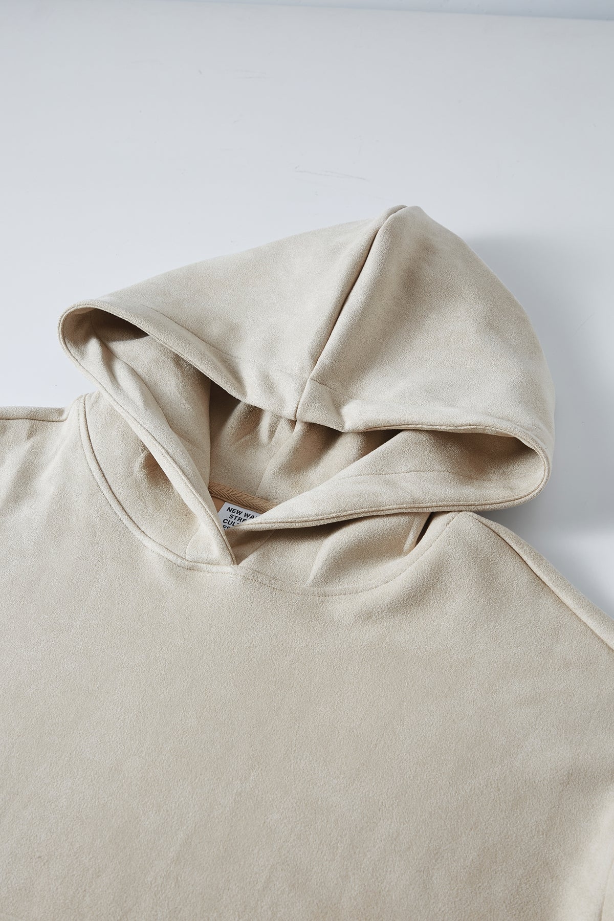 Wholesale Vintage Pure Color Autumn and Winter Suede Fleece Polyester Pullover Wireless Drop Shoulder Hoodie Custom logo Hoodie