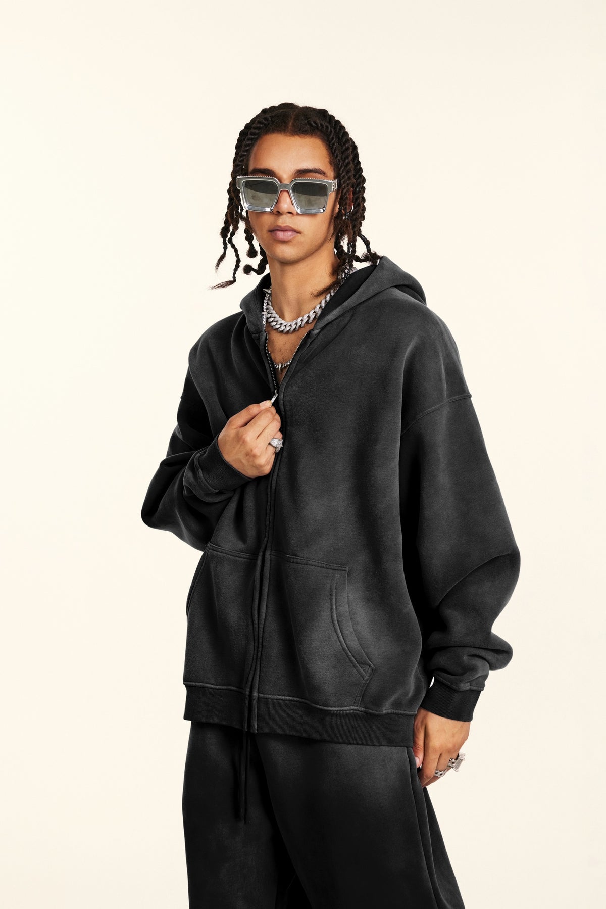 Customize Your Own Exclusive Design Worn Out and Padded Cardigan with Hood and Pullover Style Men's Gradient Spray Painting