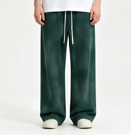 Custom Dyeing and Bleaching Washed Denim Distressed Frayed Loose Fleece Pants Sweatpants From a Trendy Brand American Style