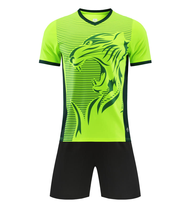 Wholesale Customize 6 Color Quick Drying Football Uniform Set Multiple Processes to Choose From Summer Version Fashion Suit