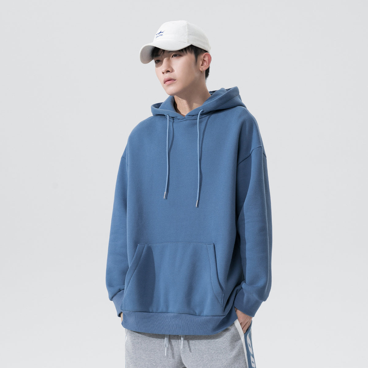 Manufacturer Hoodies Customized 11 Color Fleece Pullover Shirt Multiple Processes to Choose From Personalized Hoodies Design