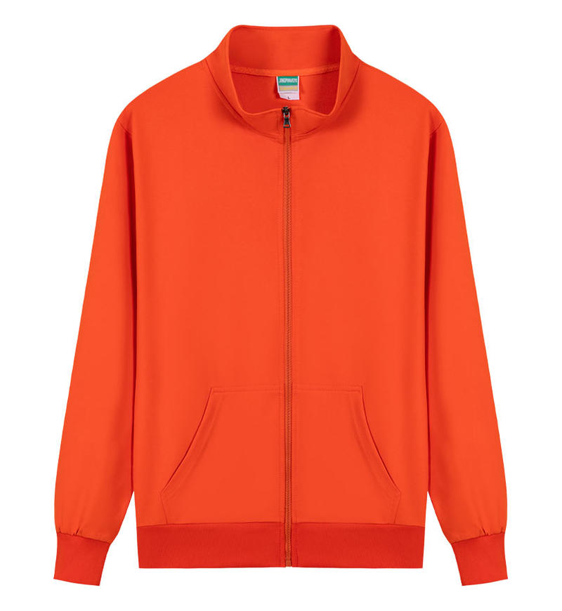 The 8 color short-sleeved crew-neck hoodie allows you to choose your favorite patterns and customize with various techniques