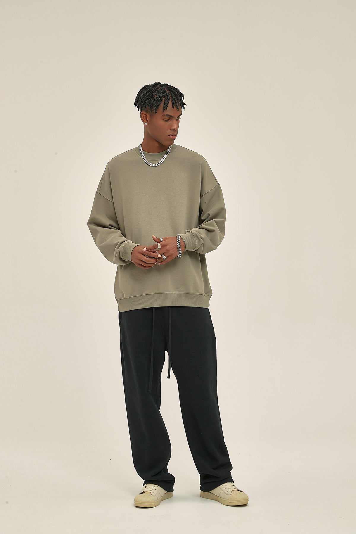 Heavyweight Polyester and Cotton Thick Hoodies Manufacturer  High Quality Custom Distressed Embroidery Hoodies